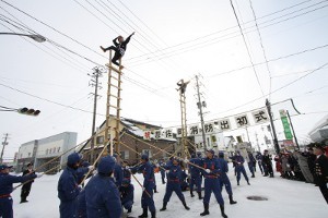 出初式はしご