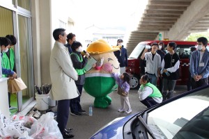 町内スポーツゴミ拾いの様子11