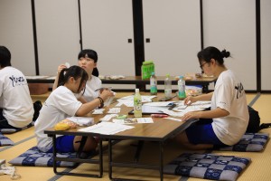 アンケート集約作業の様子1