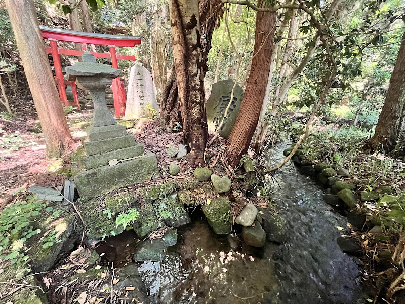 【湧水マップH】山居の水（さんきょのみず）
